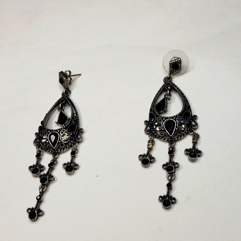 VINTAGE black and grey chandelier dangle crystal earrings.